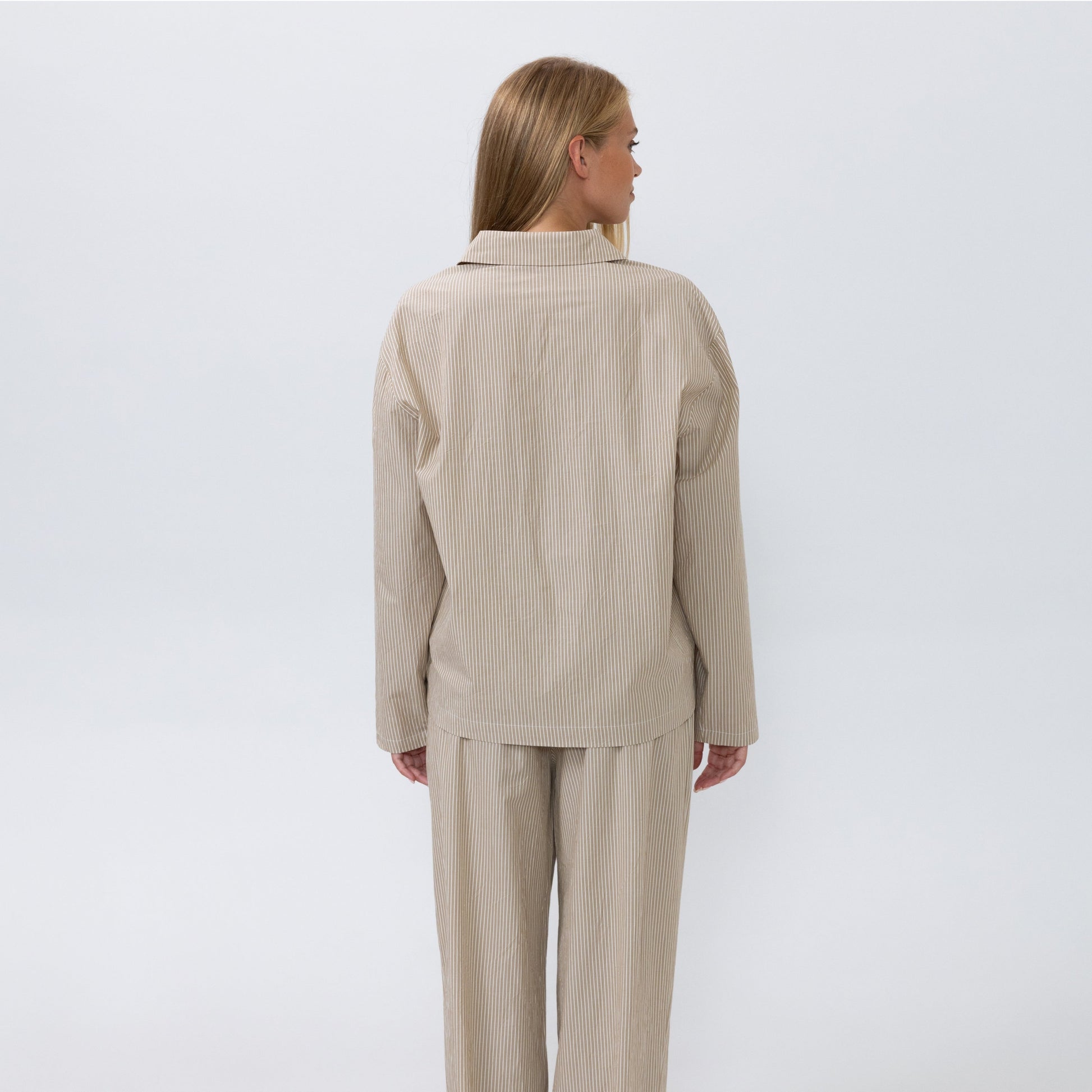 Beige/vit