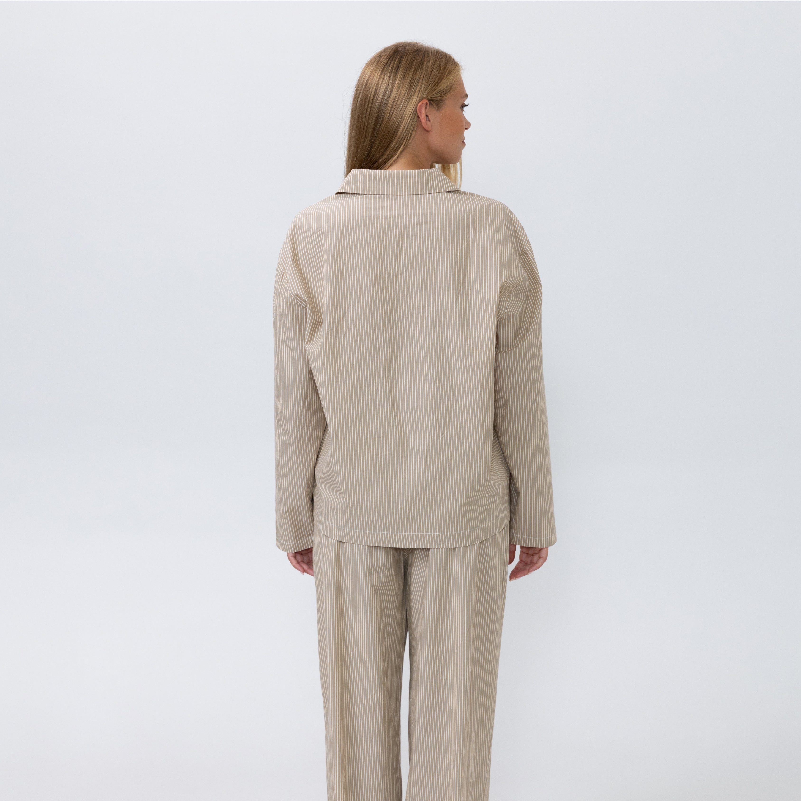 Beige/vit